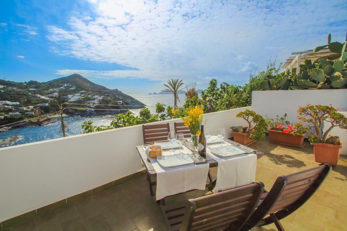 Le Case Dei Pescatori - Residence Il Tramonto Ponza Luaran gambar
