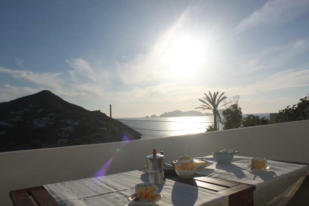 Le Case Dei Pescatori - Residence Il Tramonto Ponza Luaran gambar